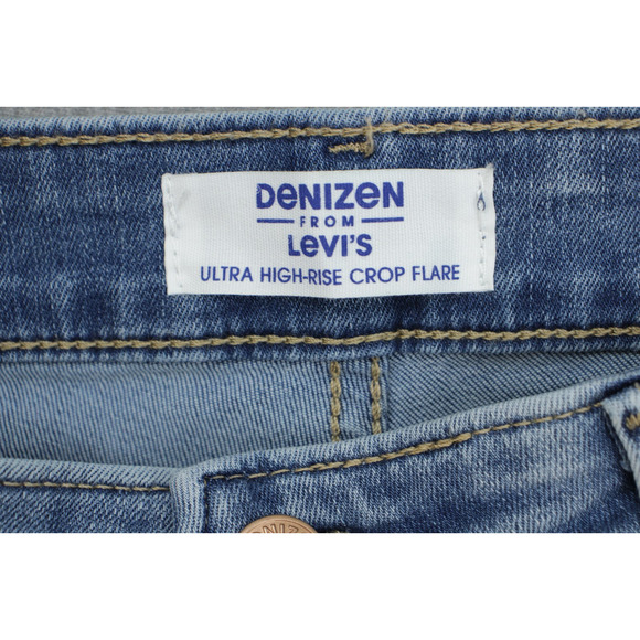 Levis Denizen Jeans Womens 10 (W30) Blue Stretch High Rise Crop Flare Light Wash - Picture 3 of 8